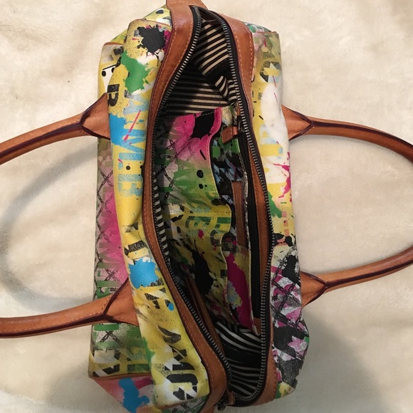 L.A.M.B. - Picture 4 of 4